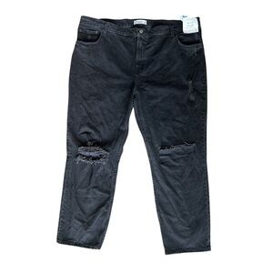 NWT Abercrombie & Fitch Women's 90s Straight Ultra High Rise Jeans Size 36 Short